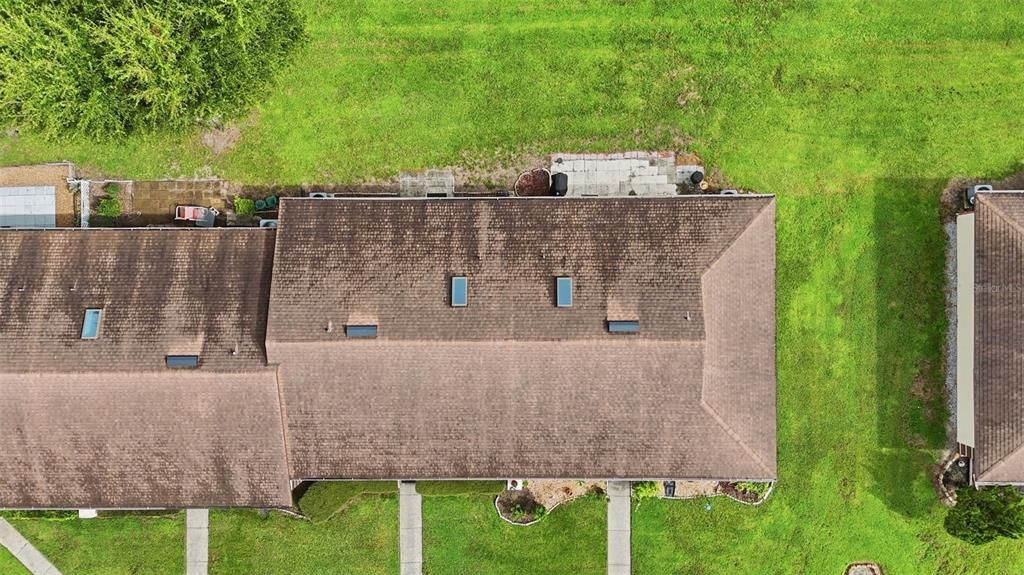 For Sale: $199,900 (2 beds, 2 baths, 1105 Square Feet)