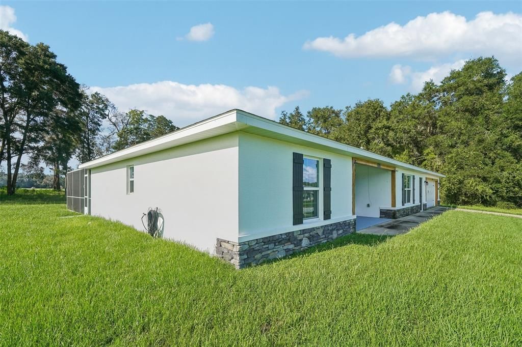 En Venta: $449,000 (3 camas, 2 baños, 1615 Pies cuadrados)