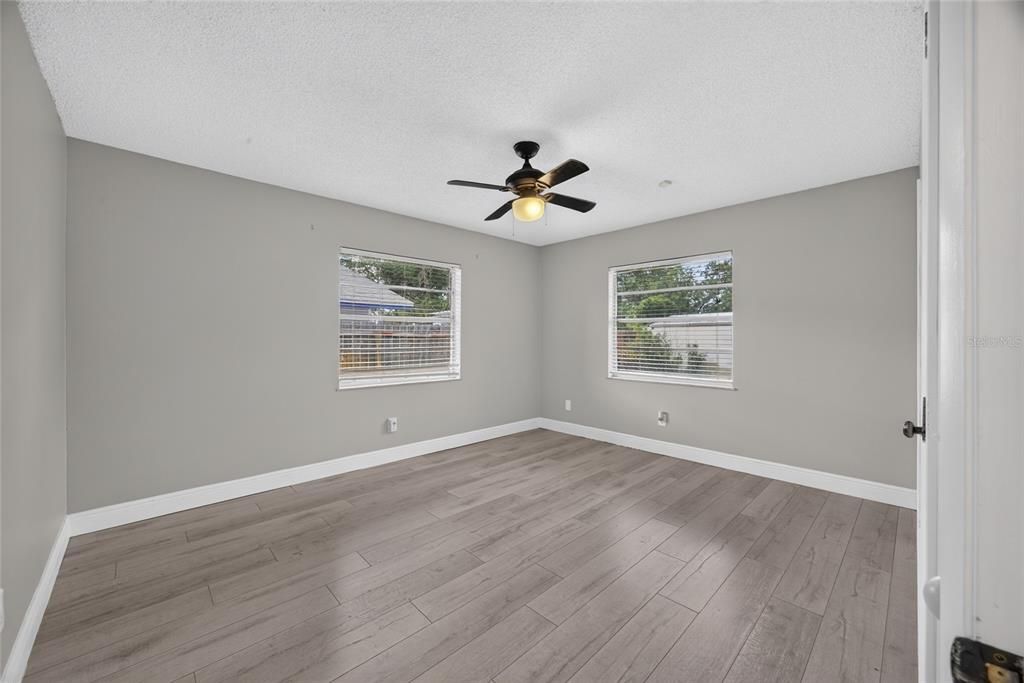 For Rent: $3,250 (4 beds, 2 baths, 2228 Square Feet)