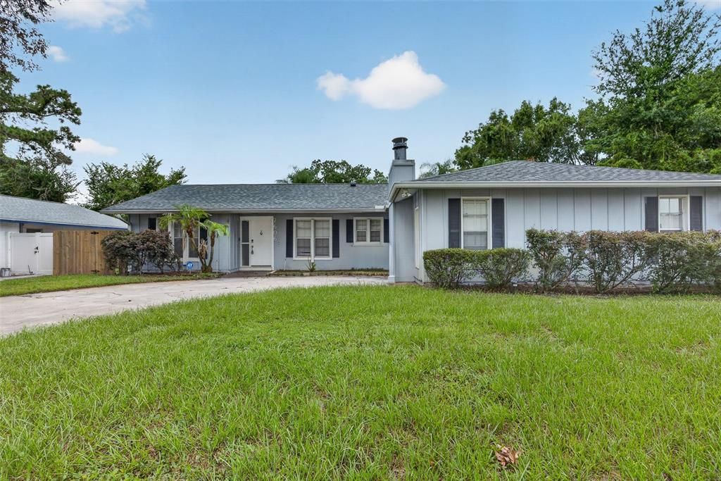 For Rent: $3,250 (4 beds, 2 baths, 2228 Square Feet)