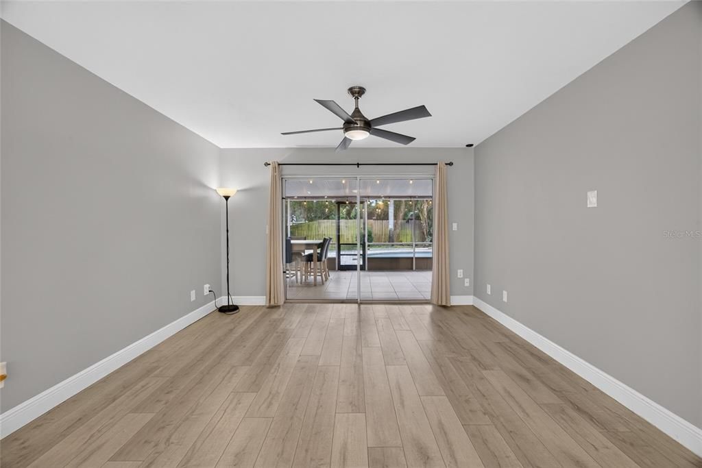 For Rent: $3,250 (4 beds, 2 baths, 2228 Square Feet)