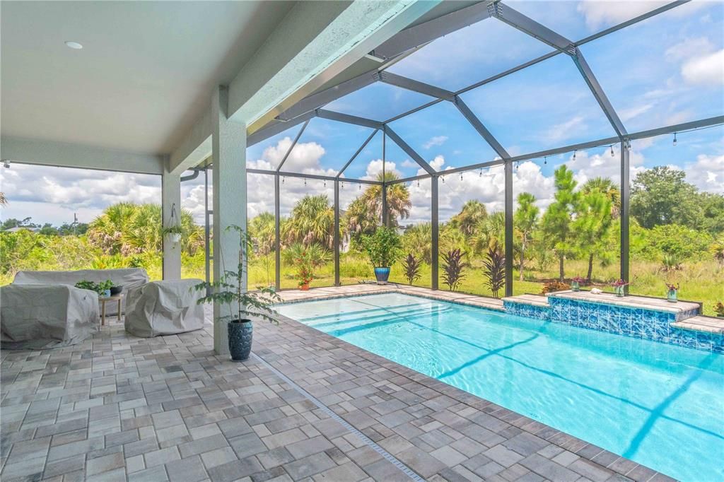 For Sale: $585,000 (3 beds, 3 baths, 2676 Square Feet)