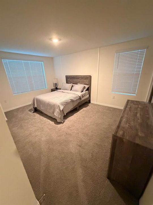 For Rent: $2,200 (3 beds, 2 baths, 1452 Square Feet)
