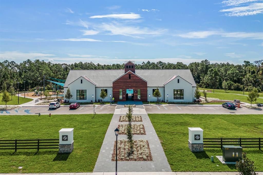 For Rent: $2,200 (3 beds, 2 baths, 1452 Square Feet)