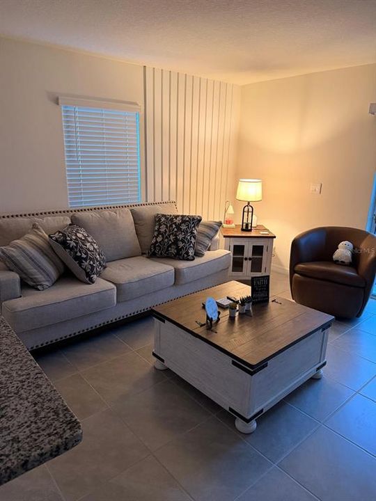 For Rent: $2,200 (3 beds, 2 baths, 1452 Square Feet)