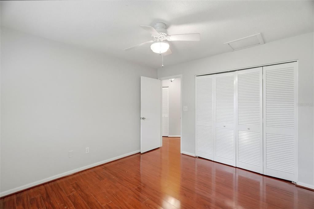 En Venta: $707,000 (3 camas, 2 baños, 2162 Pies cuadrados)