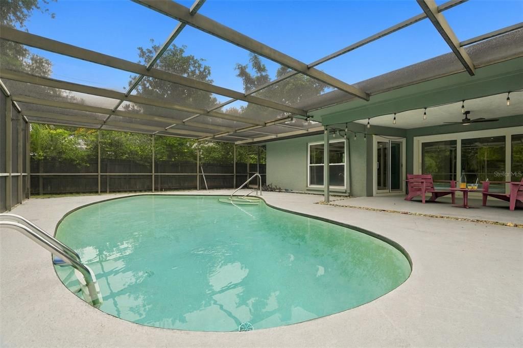 En Venta: $707,000 (3 camas, 2 baños, 2162 Pies cuadrados)