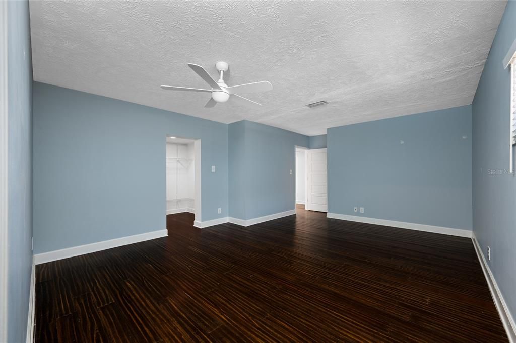 For Sale: $625,000 (3 beds, 2 baths, 2045 Square Feet)