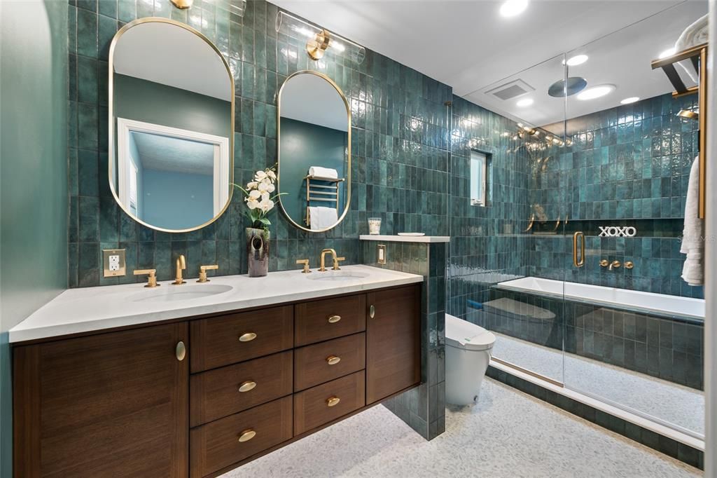 For Sale: $625,000 (3 beds, 2 baths, 2045 Square Feet)