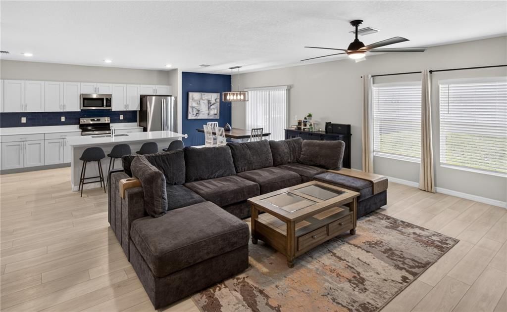 For Sale: $399,990 (4 beds, 2 baths, 2226 Square Feet)