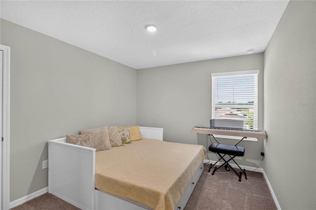 For Sale: $399,990 (4 beds, 2 baths, 2226 Square Feet)