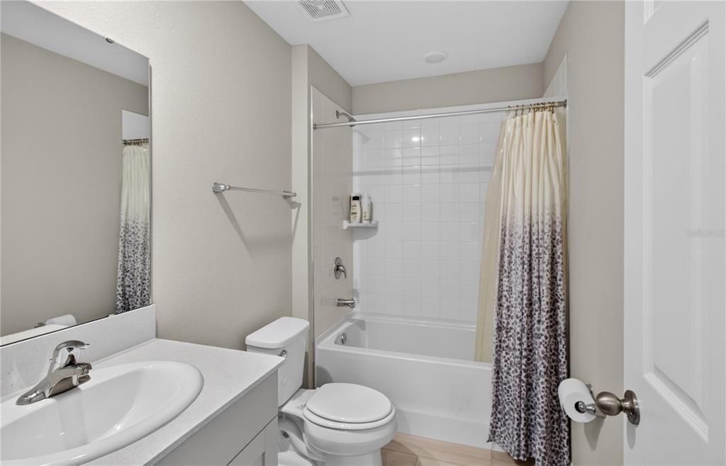 For Sale: $399,990 (4 beds, 2 baths, 2226 Square Feet)