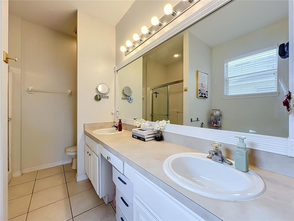 For Sale: $414,900 (4 beds, 2 baths, 1877 Square Feet)