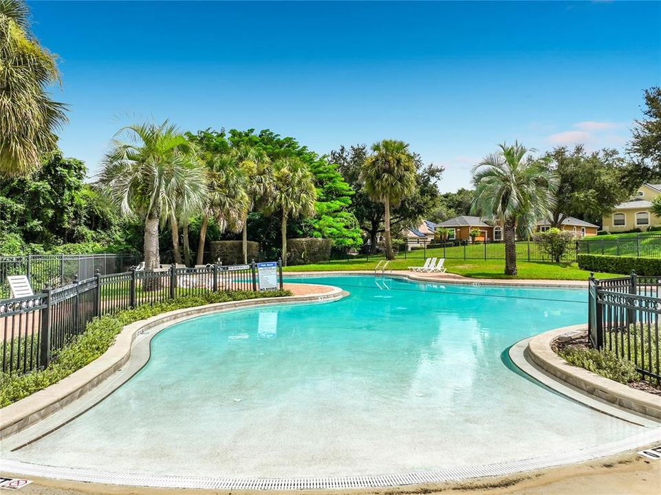 For Sale: $414,900 (4 beds, 2 baths, 1877 Square Feet)
