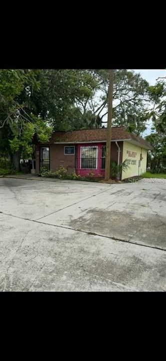 For Sale: $229,000 (0 beds, 0 baths, 768 Square Feet)