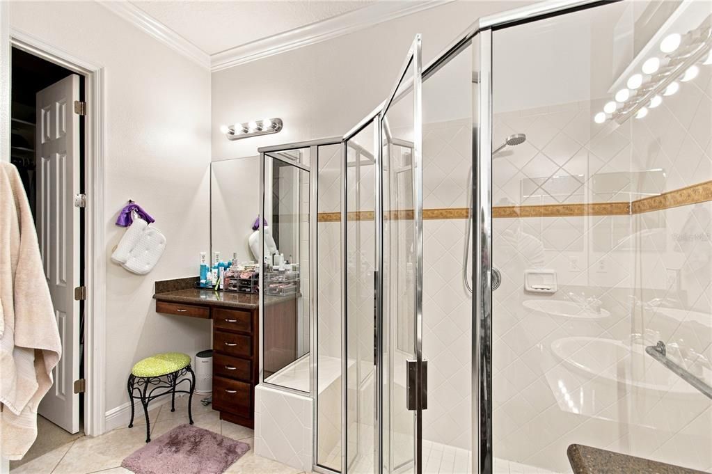 На продажу: $399,000 (3 спален, 3 ванн, 2000 Квадратных фут)