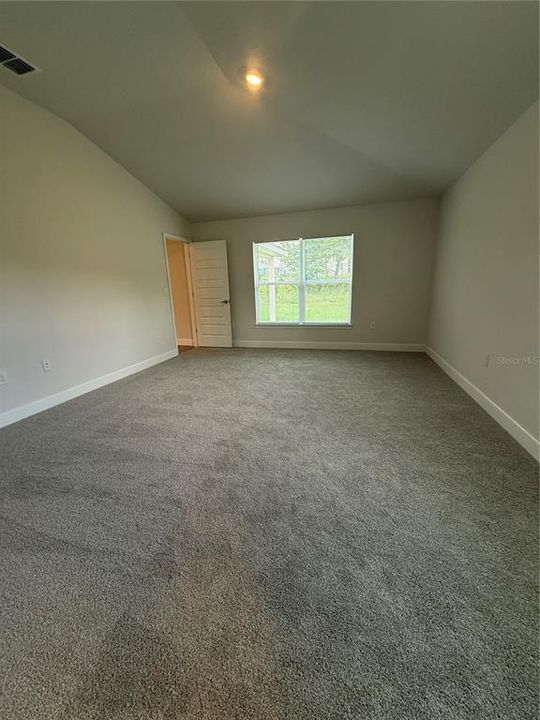 В аренду: $2,400 (3 спален, 2 ванн, 1720 Квадратных фут)