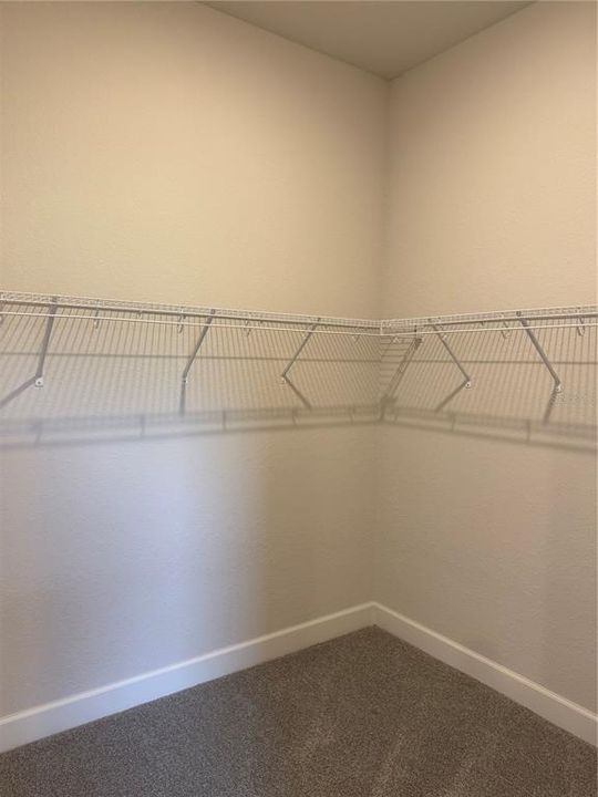 В аренду: $2,400 (3 спален, 2 ванн, 1720 Квадратных фут)