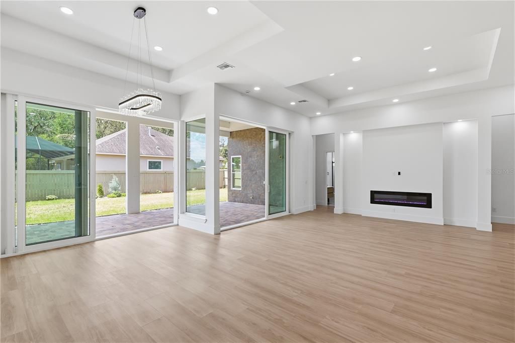 For Sale: $1,149,000 (4 beds, 3 baths, 3084 Square Feet)