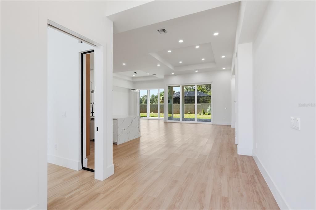 For Sale: $1,149,000 (4 beds, 3 baths, 3084 Square Feet)