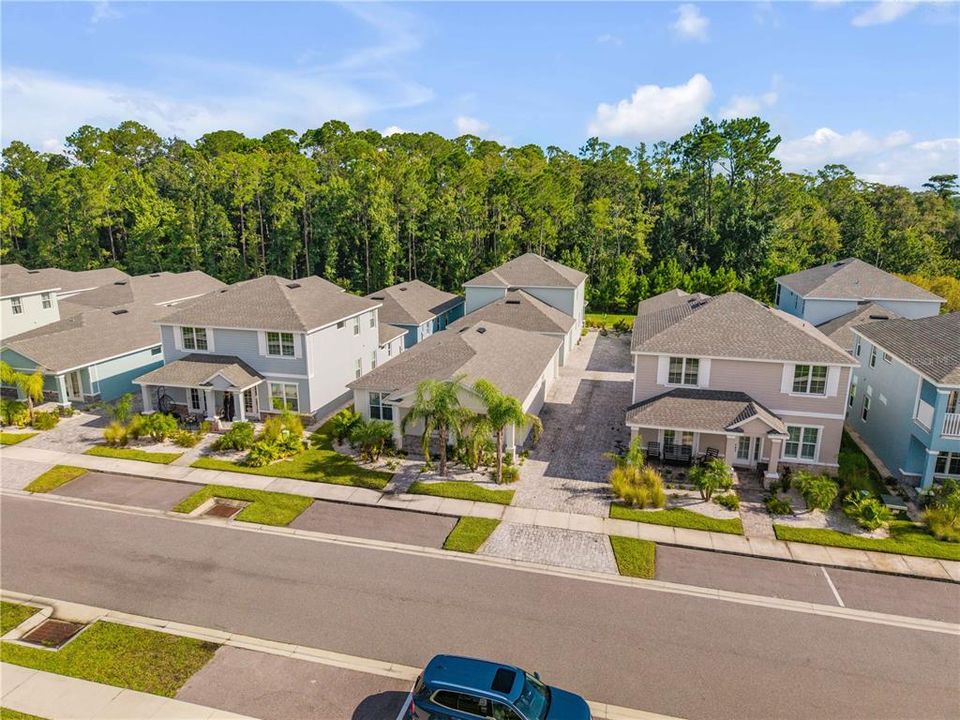 For Sale: $350,000 (2 beds, 2 baths, 1272 Square Feet)