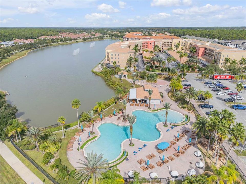 For Sale: $350,000 (2 beds, 2 baths, 1272 Square Feet)