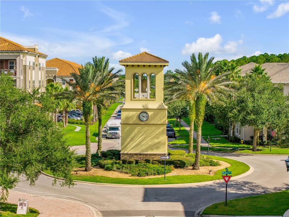 For Sale: $350,000 (2 beds, 2 baths, 1272 Square Feet)