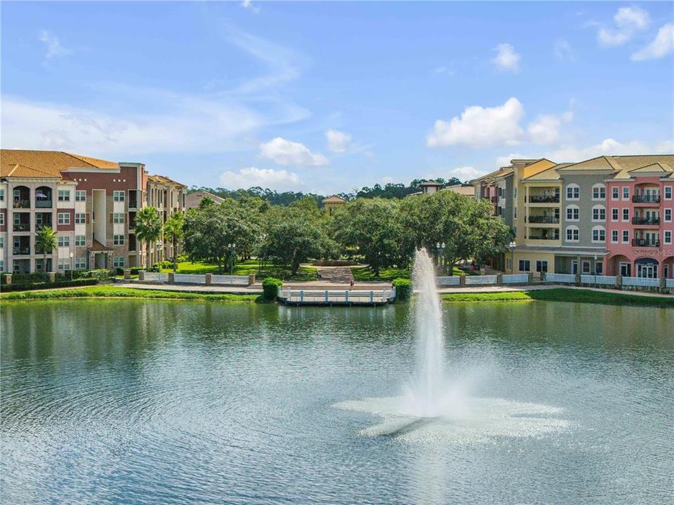 For Sale: $350,000 (2 beds, 2 baths, 1272 Square Feet)
