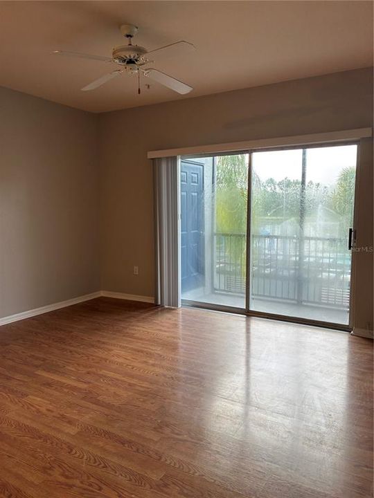 For Rent: $1,500 (1 beds, 1 baths, 715 Square Feet)