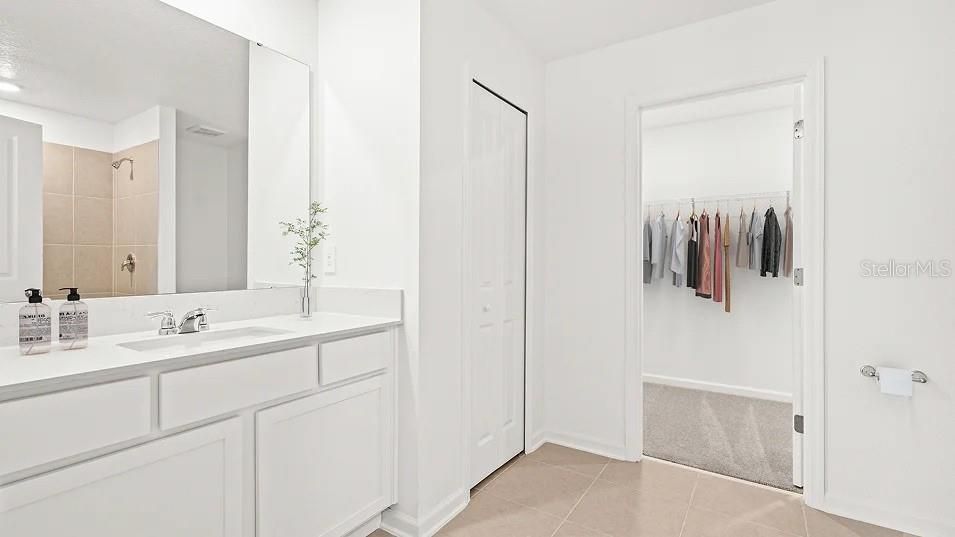 For Rent: $2,390 (4 beds, 3 baths, 1880 Square Feet)