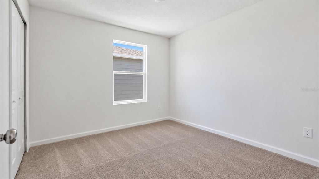 For Rent: $2,390 (4 beds, 3 baths, 1880 Square Feet)
