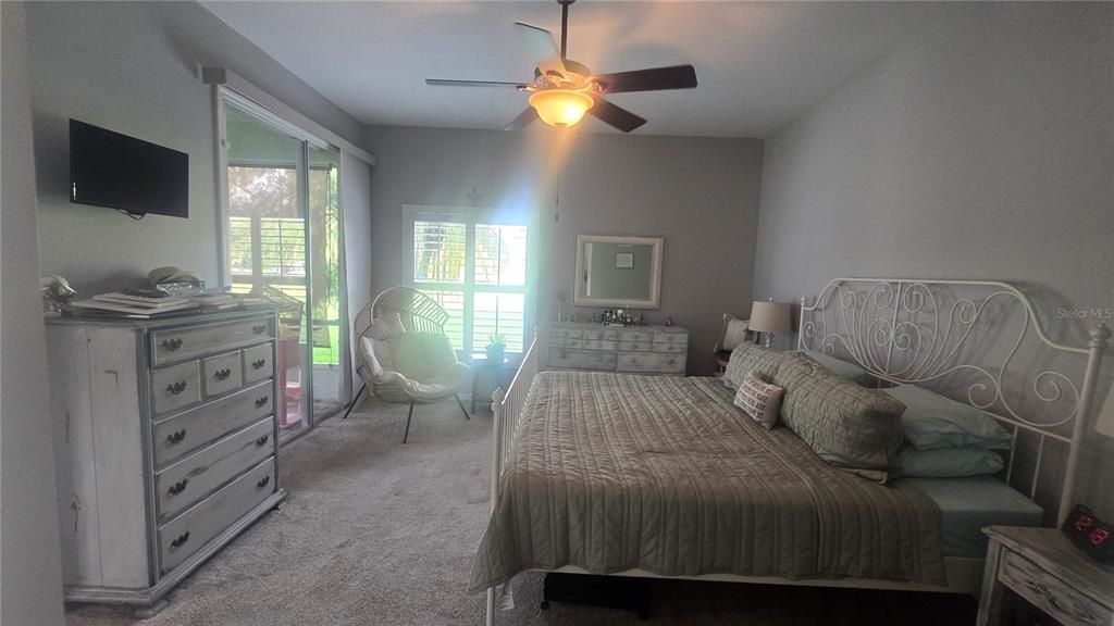 For Sale: $289,900 (3 beds, 2 baths, 1470 Square Feet)