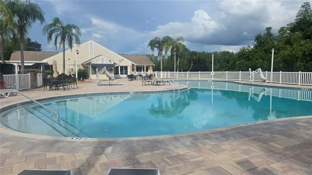 For Sale: $289,900 (3 beds, 2 baths, 1470 Square Feet)