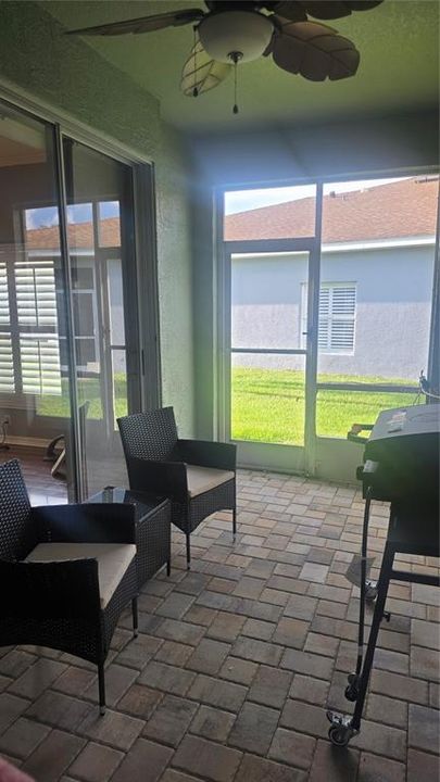 For Sale: $289,900 (3 beds, 2 baths, 1470 Square Feet)