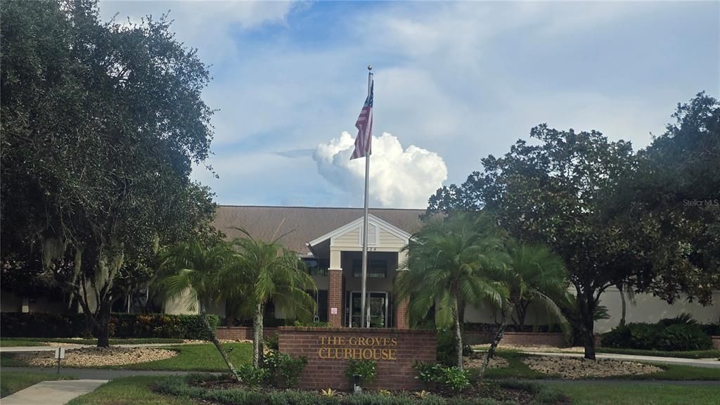 For Sale: $289,900 (3 beds, 2 baths, 1470 Square Feet)