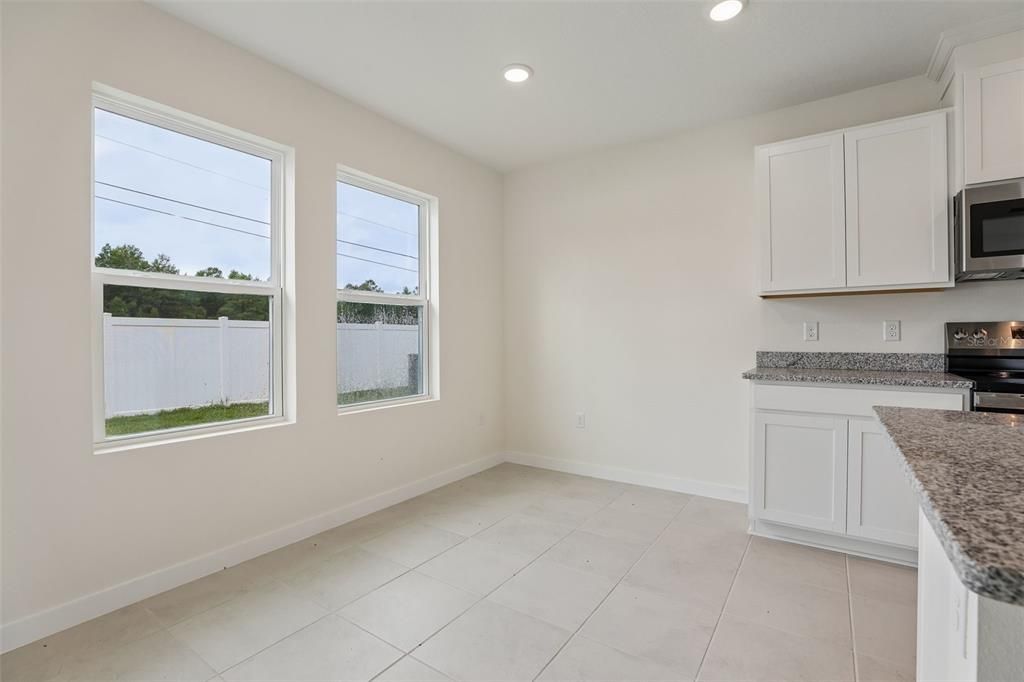 For Sale: $324,990 (3 beds, 2 baths, 1469 Square Feet)