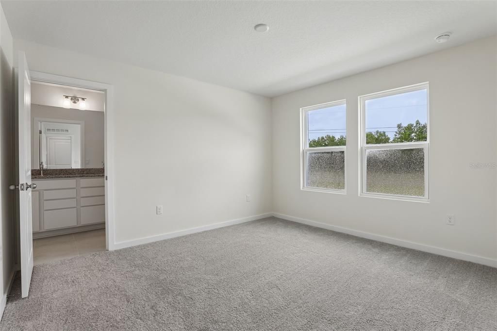 For Sale: $324,990 (3 beds, 2 baths, 1469 Square Feet)