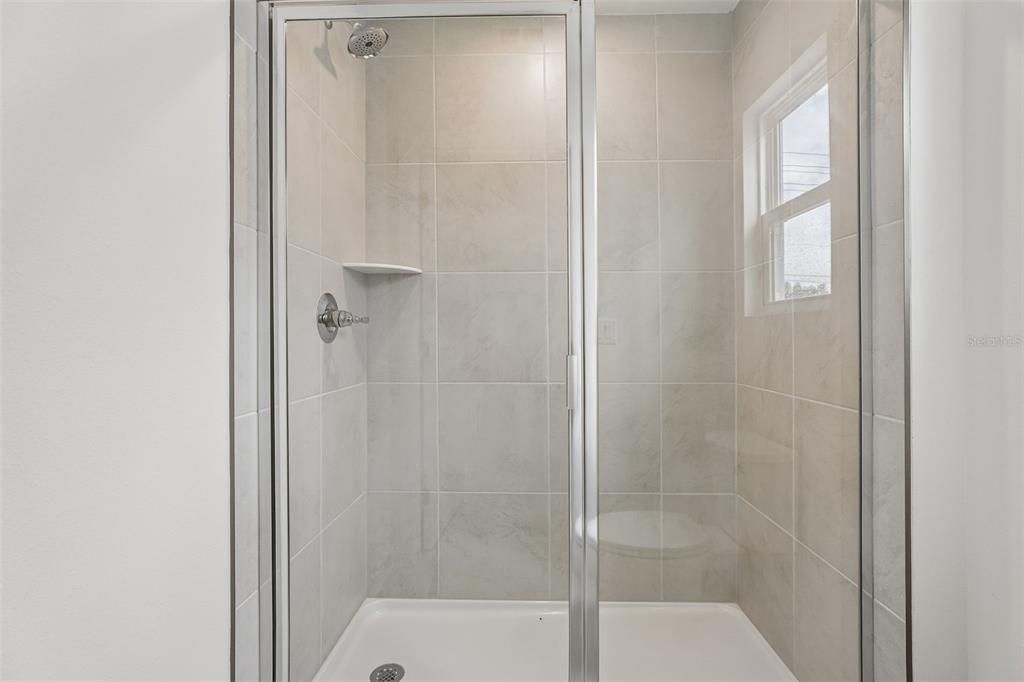 For Sale: $324,990 (3 beds, 2 baths, 1469 Square Feet)