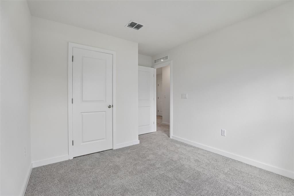 For Sale: $324,990 (3 beds, 2 baths, 1469 Square Feet)