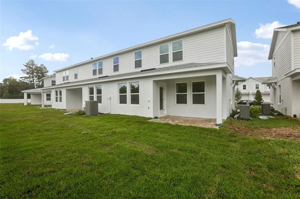 For Sale: $324,990 (3 beds, 2 baths, 1469 Square Feet)