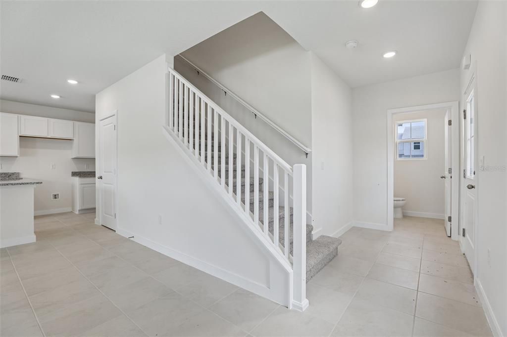 For Sale: $324,990 (3 beds, 2 baths, 1469 Square Feet)