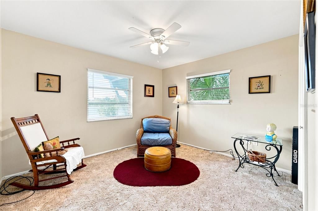 For Sale: $249,900 (3 beds, 2 baths, 1518 Square Feet)