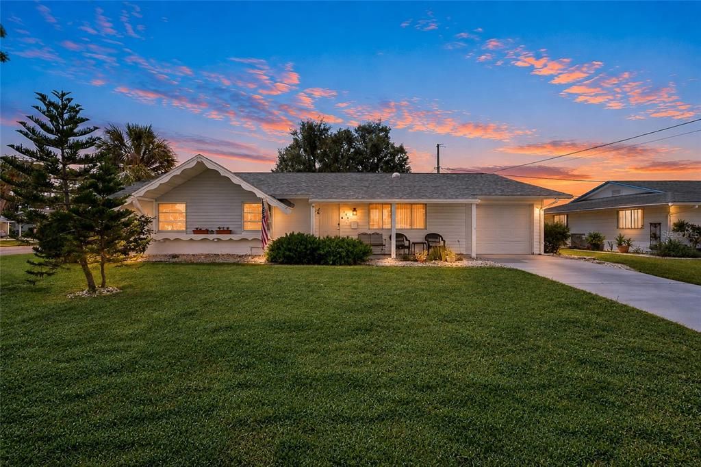 For Sale: $249,900 (3 beds, 2 baths, 1518 Square Feet)