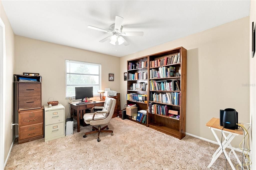 For Sale: $249,900 (3 beds, 2 baths, 1518 Square Feet)