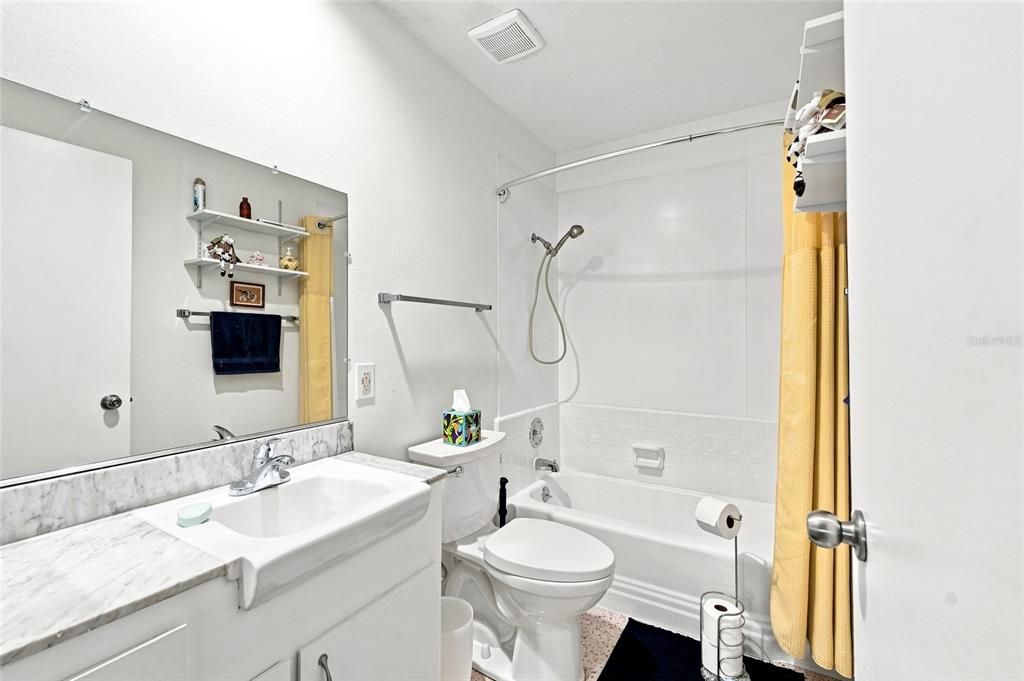 For Sale: $249,900 (3 beds, 2 baths, 1518 Square Feet)
