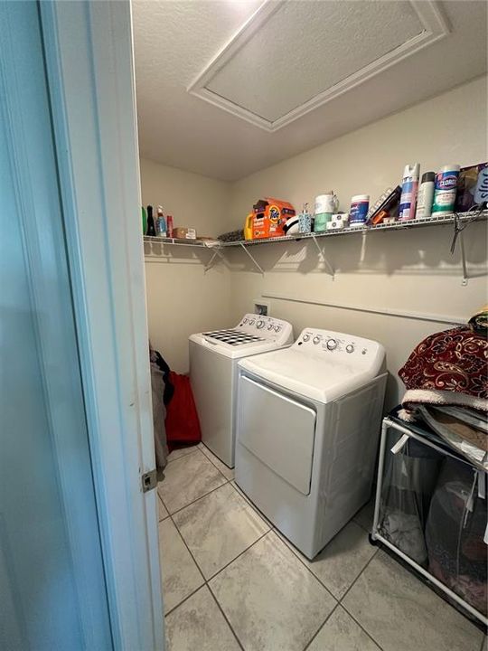 En Renta: $2,900 (5 camas, 2 baños, 2915 Pies cuadrados)