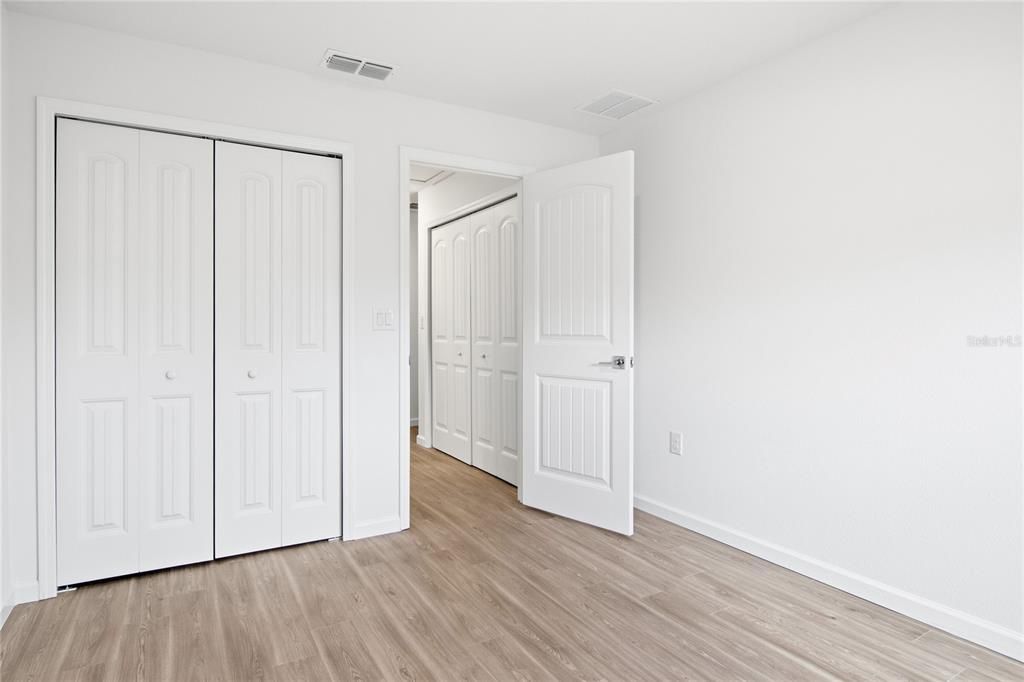 For Sale: $335,000 (3 beds, 2 baths, 1500 Square Feet)
