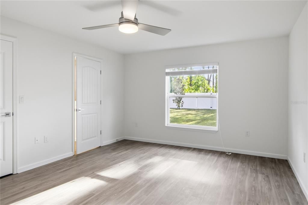 For Sale: $335,000 (3 beds, 2 baths, 1500 Square Feet)
