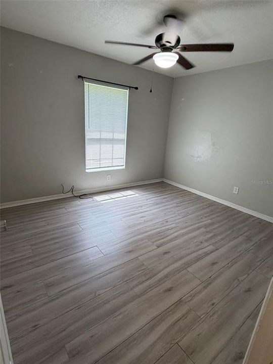 For Sale: $399,999 (6 beds, 0 baths, 2160 Square Feet)