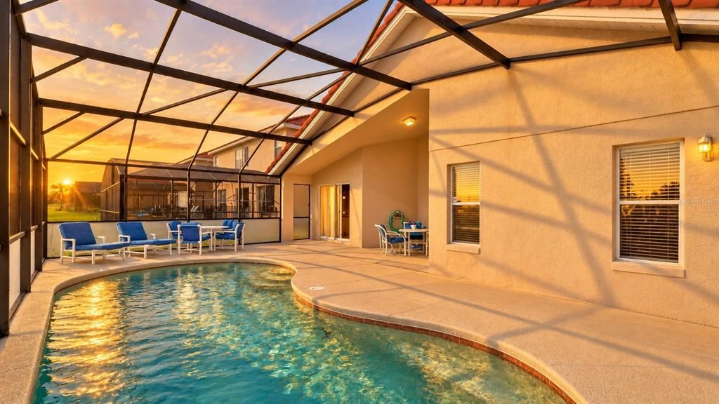 Active With Contract: $335,000 (4 beds, 3 baths, 1542 Square Feet)